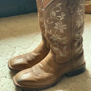 Twisted X Women’s Tan Floral Cowboy boot